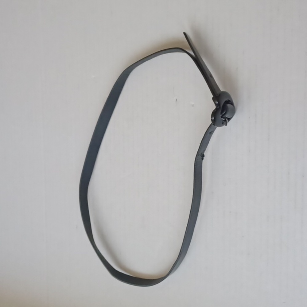 $4 Add-on Thin Black Heart Buckle Belt - Youth Size (14)
